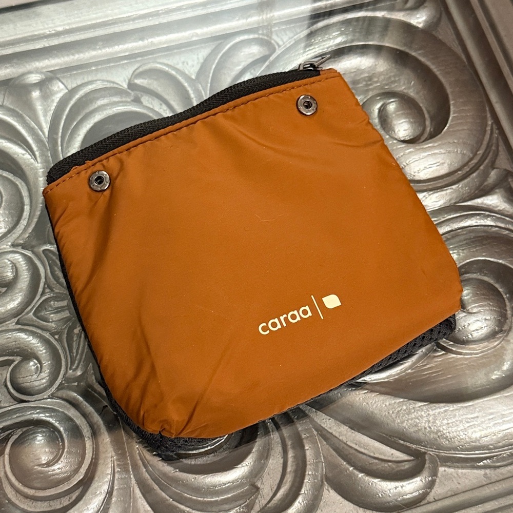 Caraa Snappy Snap-Together Travel Pouch